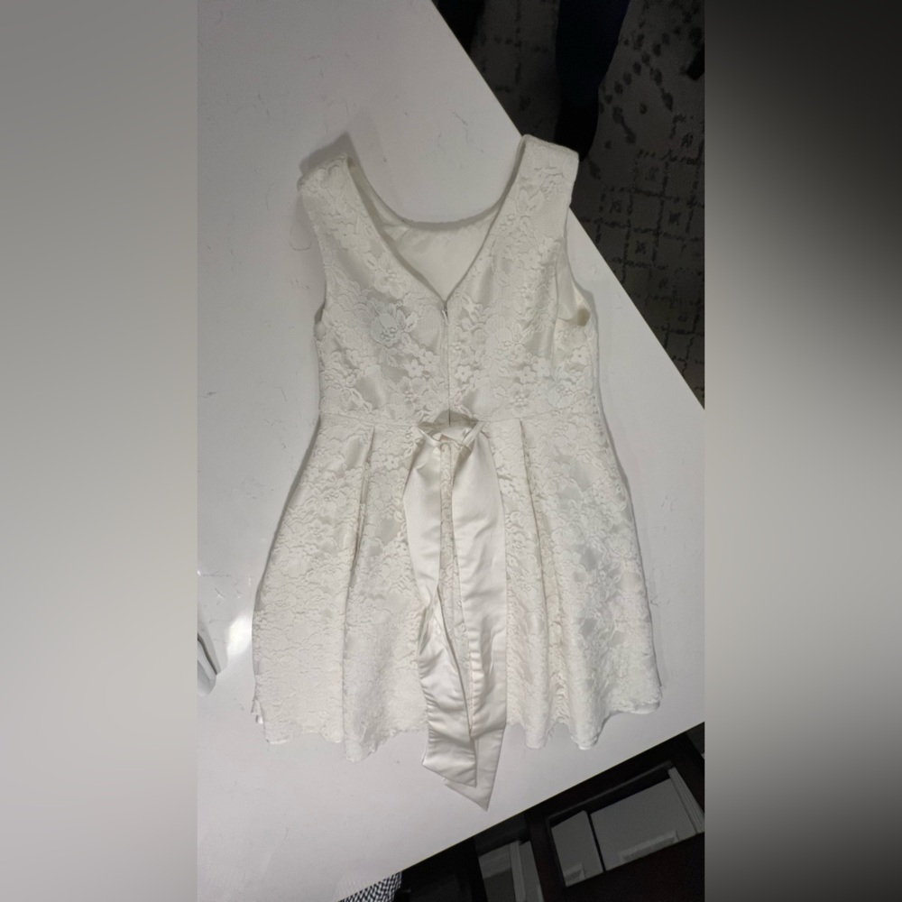John Lewis Heirloom Collection Charlotte Lace Bridesmaid Dress, Ivory size 6 - Picture 13 of 16